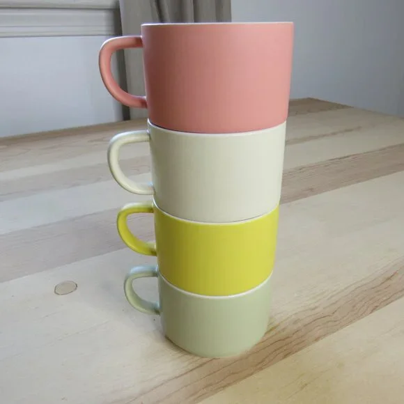 VTG Totem stack pastel mugs IMM-living 1993, Set of 4, Excellent Condition